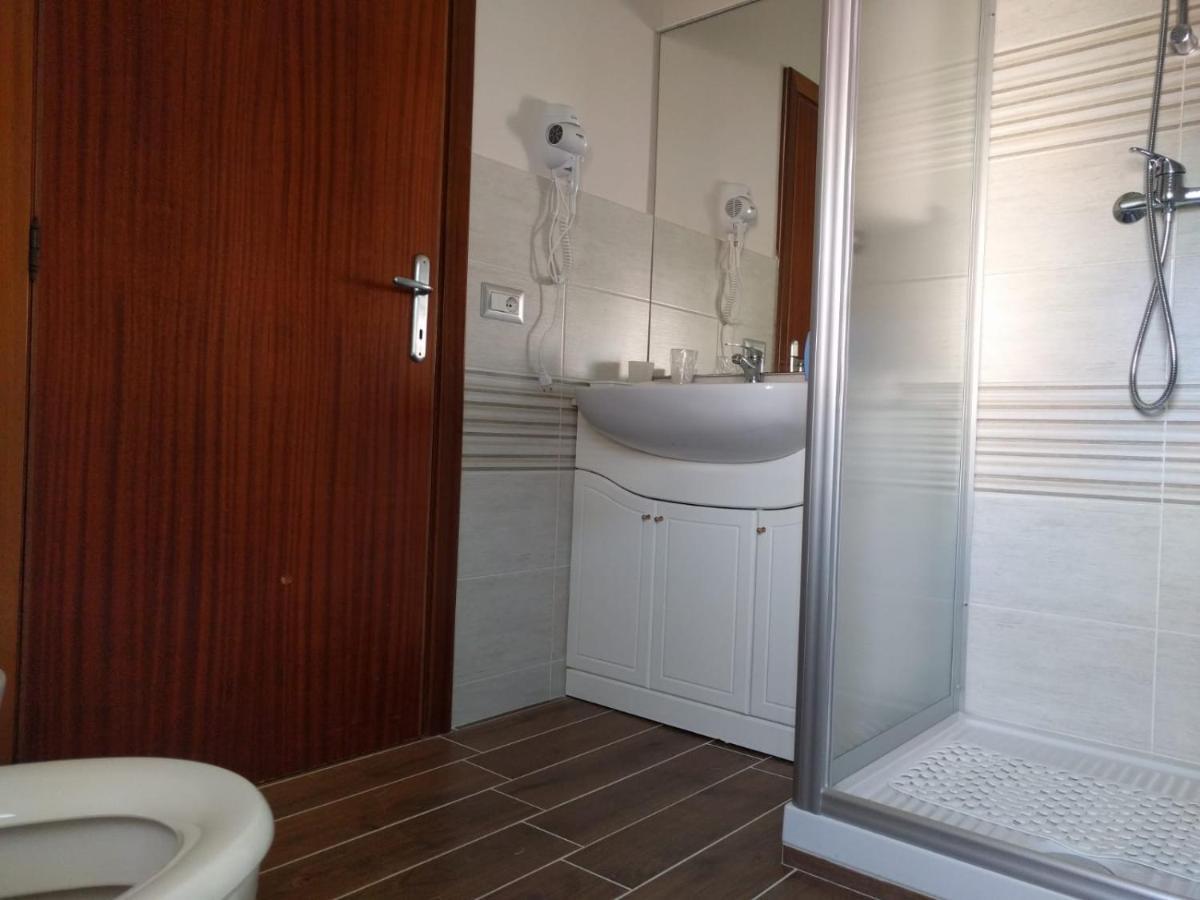 B&B Alba Sul Mare Guest House Massignano Exterior foto